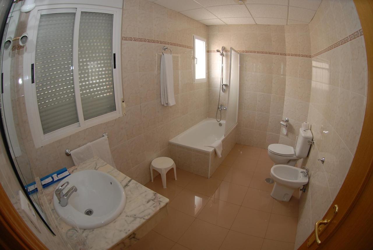 Hotel Dora Plasencia Eksteriør bilde