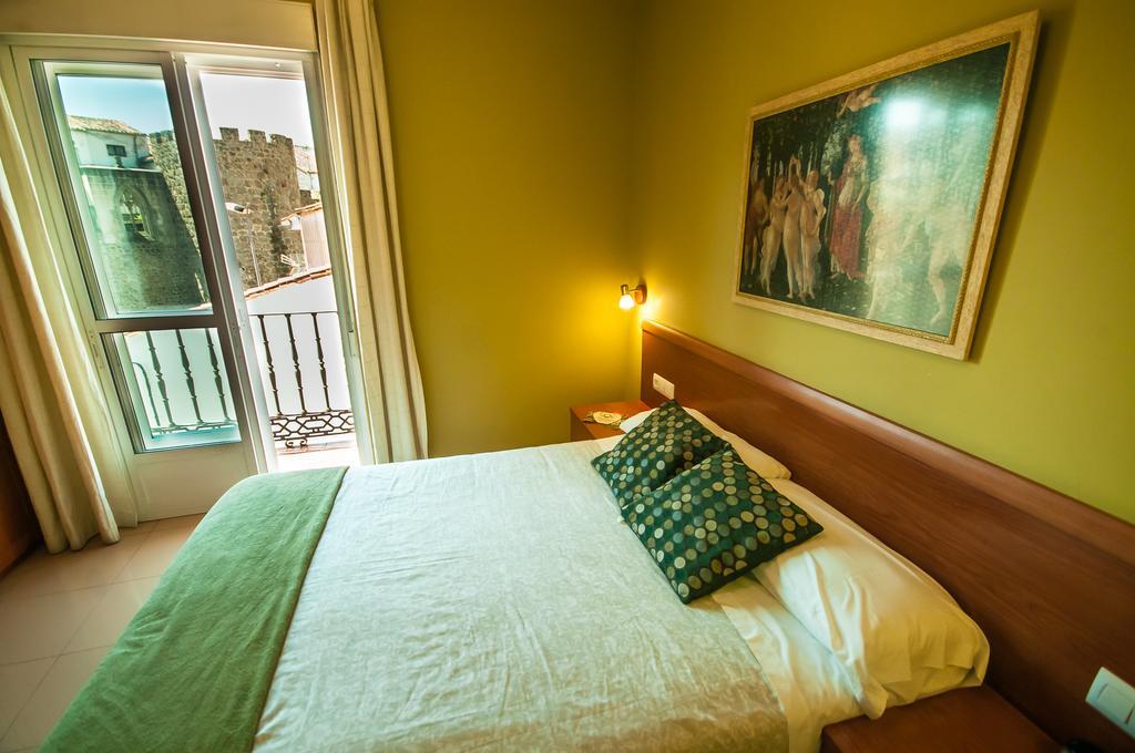 Hotel Dora Plasencia Eksteriør bilde