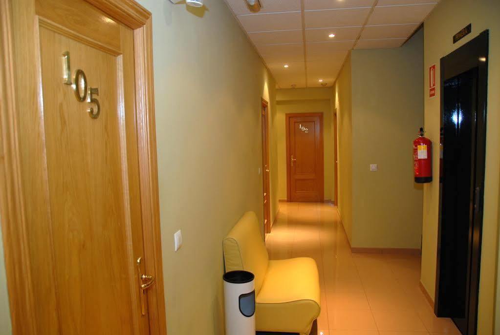 Hotel Dora Plasencia Eksteriør bilde