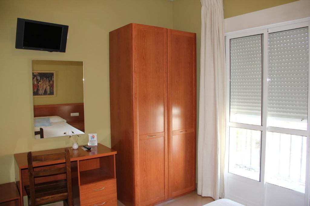 Hotel Dora Plasencia Eksteriør bilde